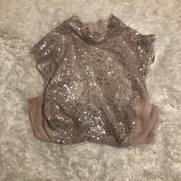 ✨FINAL PRICE✨VS high-neck metallic bra 32DD - Picture 2 of 6
